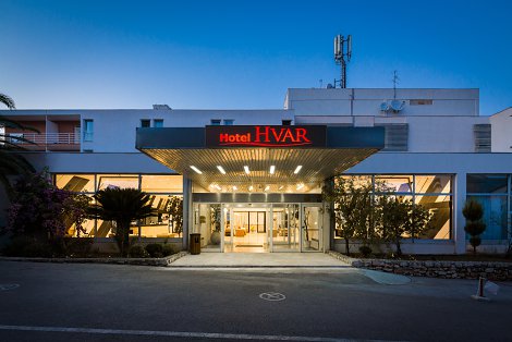 Chorvátsko, ostrov Hvar, Jelsa - hotel Hvar