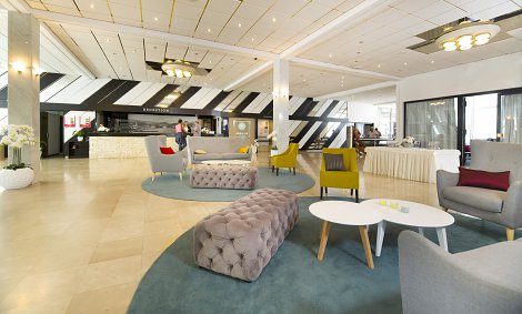 Chorvátsko, ostrov Hvar, Jelsa - hotel Hvar - recepcia
