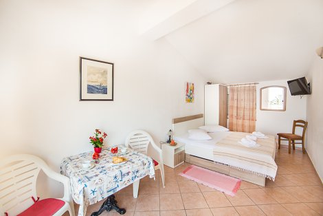 Chorvátsko, Gradac, apartmány Mirna  - 1/2 štúdio č. 1
