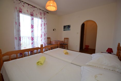 Chorvátsko, Omiš - Nemira - Penzión Nemira - izba 1/2+1