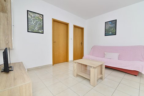 Chorvátsko, Vodice, apartmán Martina - apt. 3 - obývacia izba prepojená s kuchyňou