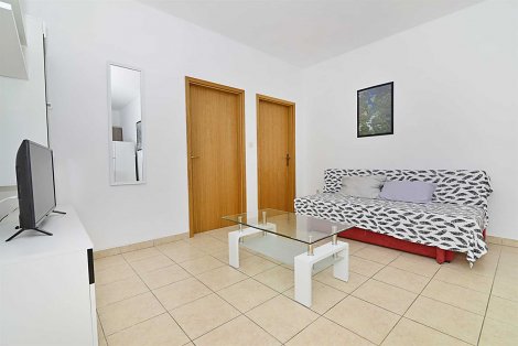 Chorvátsko, Vodice, apartmán Martina - apt. 4 - obývacia izba prepojená s kuchyňou