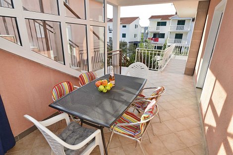 Chorvátsko, Vodice, apartmán Martina - apt. 4 - terasa