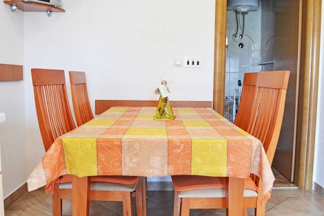 Chorvátsko, Vodice, apartmány Milka 1 - kuchyňa