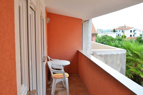 Chorvátsko, Vodice, apartmány Milka 1 - balkón