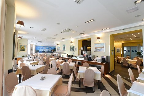 Chorvátsko, Kvarner, Lovran - hotel Park - reštaurácia