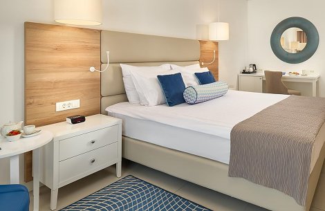 Chorvátsko, Igrane, TUI BLUE Adriatic Beach - izba Standard morská strana