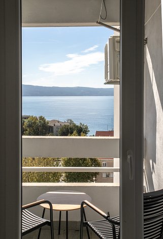 Chorvátsko, Dugi Rat - apartmán Ante - balkón