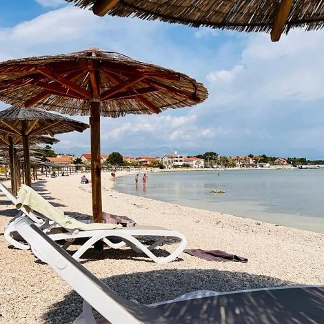 Chorvátsko, ostrov Vir, The Beach Resort - pláž