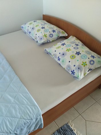 Chorvátsko, ostrov Vir, apartmány Krištofič Ivan - apt. č. 3 - 1/4 - 1. spálňa