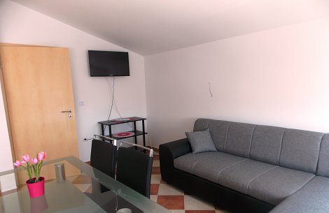 Chorvátsko, ostrov Vir, apartmány Lalič Ivica - apt. č. 3 (na 2. poschodí) - kuchyňa