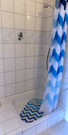 Chorvátsko, ostrov Vir, apartmány Lalič Ivica - apt. č. 3 (na 2. poschodí) - kúpeľňa
