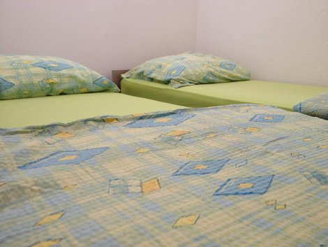 Chorvátsko, ostrov Vir, apartmány Krištofič Ivan - apt. č. 1 - 1/4 - 1. spálňa