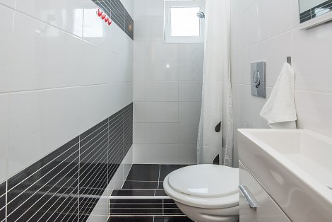 Chorvátsko, ostrov Vir, apartmány Ivanuševič Marija - červený apt. - apt. č. 2 - kúpeľňa