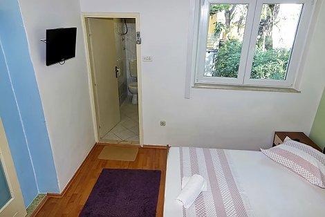 Chorvátsko, Baška Voda, apartmány Roza - 1/4 apt.  ROZA - 1. spálňa