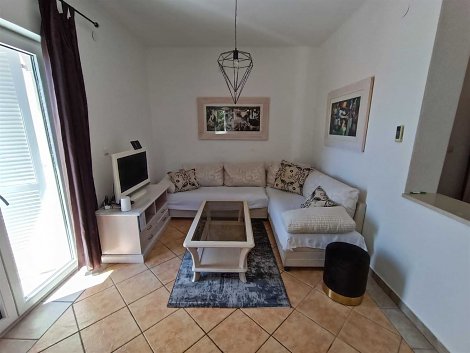 Chorvátsko, Vodice, apartmán Krešo - kuchyňa
