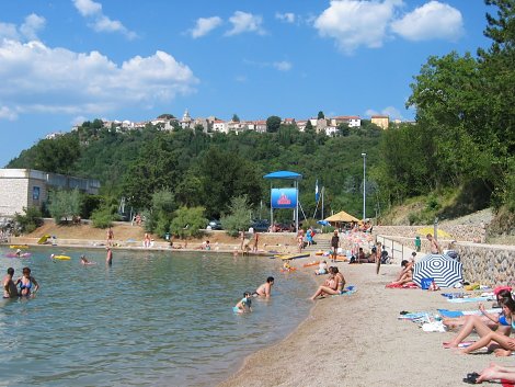 Chorvátsko, ostrov Krk, Omišalj