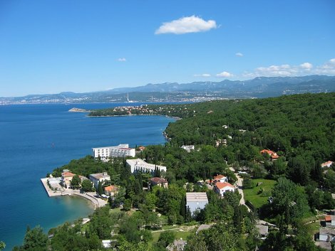 Chorvátsko, ostrov Krk, Omišalj  - Hotel Adriatic a depandance