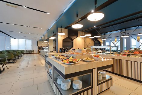 Chorvátsko, Biograd na Moru, hotel Kornati  - reštaurácia