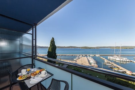 Chorvátsko, Biograd na Moru, hotel Ilirija  - SUPERIOR izba - balkón