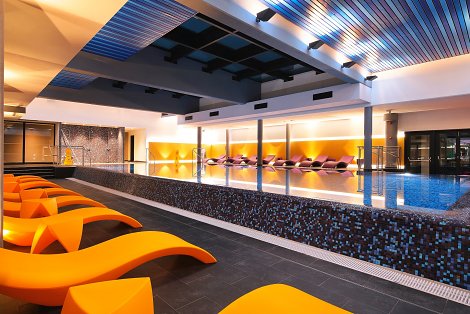 Chorvátsko, Biograd na Moru, hotel Ilirija - vnútorný bazén