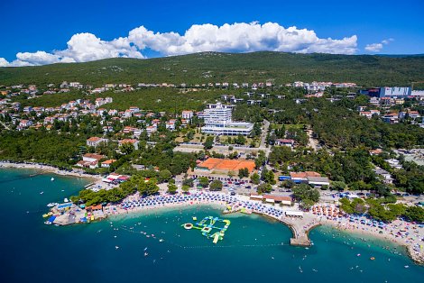 Chorvátsko, poloostrov Istria, Crikvenica - Holiday rezort Ad Turres - pláž