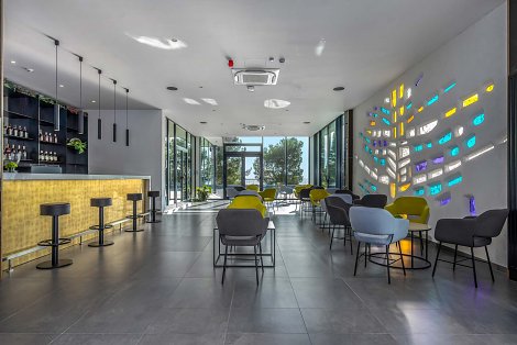 Chorvátsko, poloostrov Istria, Crikvenica - Holiday rezort Ad Turres - bar