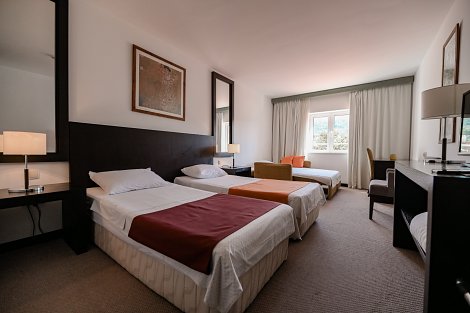Chorvátsko, ostrov Rab, Hotel International - izba 2+2