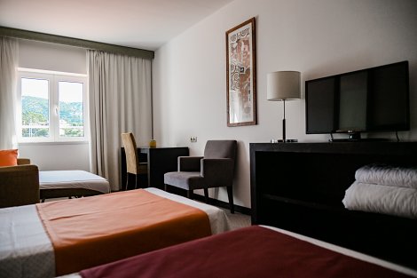 Chorvátsko, ostrov Rab, Hotel International - izba 2+2