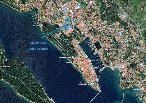 Chorvátsko, ostrov Rab, Hotel International - miesto na parkovanie