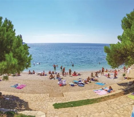 Chorvátsko, poloostrov Istria, Pula, hotel Pula - pláž