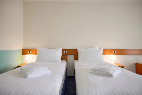 Chorvátsko, poloostrov Istria, Selce - hotel Selce - izba parková strana, bez balkóna