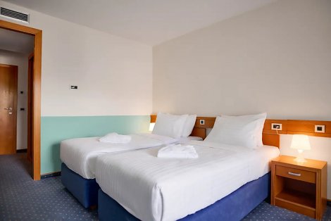 Chorvátsko, poloostrov Istria, Selce - hotel Selce - izba parková strana, bez balkóna