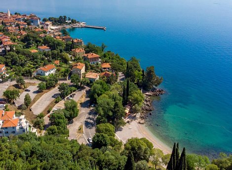 Chorvátsko, Kvarner, Lovran - hotel Park - pláž Peharovo