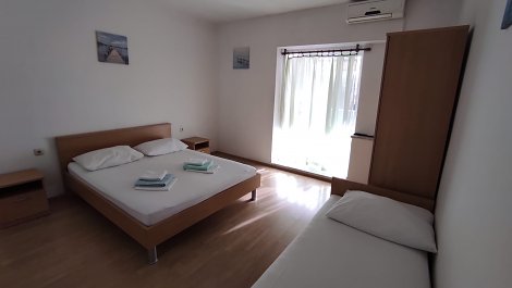Chorvátsko, Omiš - Duče, štúdiá Marin - štúdio 3, 1/2+1