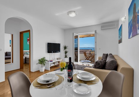 Chorvátsko, Promajna - apartmán Emili - obývacia časť