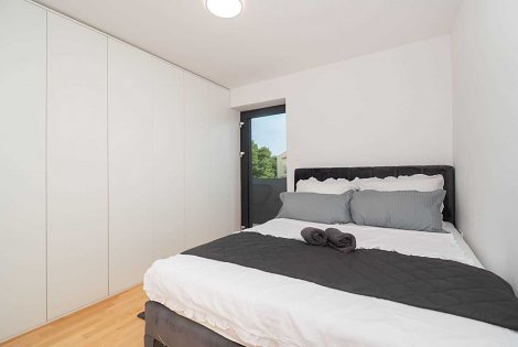 Chorvátsko, Vodice, apartmán Rita - 1. spálňa