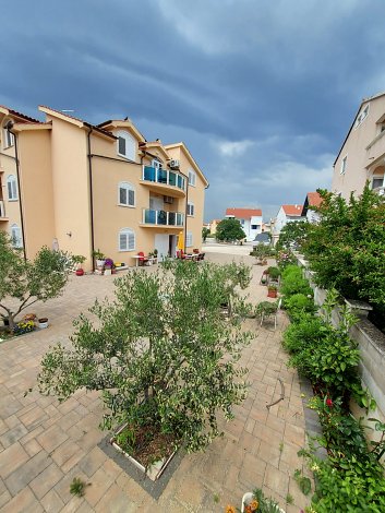 Chorvátsko, Vodice, apartmány Meri