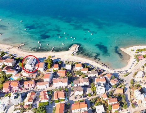 Chorvátsko, Vodice, apartmán  Sabbia - poloha